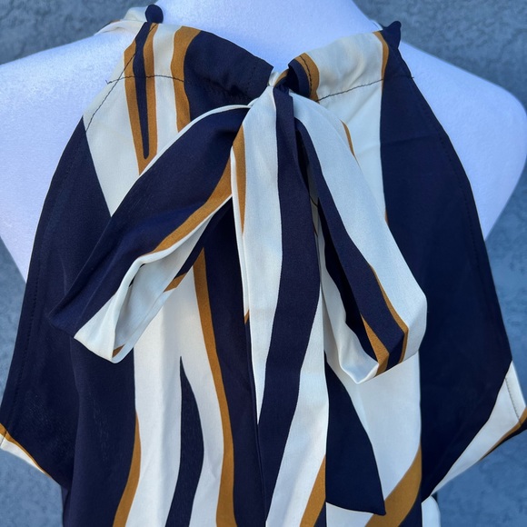 Zebra Print Sleeveless Dress - Picture 5 of 14